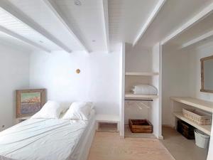 Maisons de vacances Maison Saintes-Maries-de-la-Mer, 5 pieces, 9 personnes - FR-1-475-95 : photos des chambres