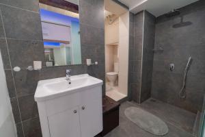 JBO- Joettes Bliss Oasis by Vallettastay