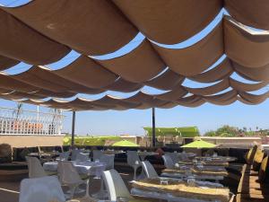 MAISON MK Adults ONLY - Music Riad