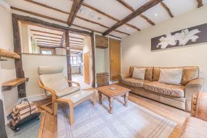 2 Dixon Ground Coniston