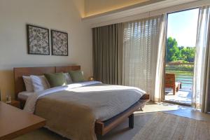Life At REPOSE- Lake Villas Resort & Club