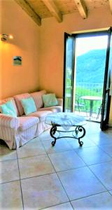 Ferienwohnung am Gardasee in Tignale, Pool, Seesicht, WLAN kostenlos