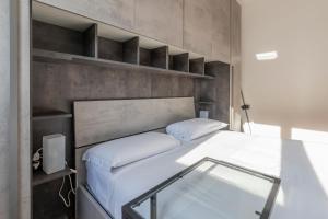 Splendida terrazza su Arcimboldi - Milano Bicocca