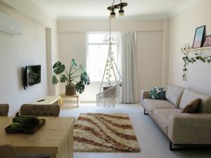 Santa Suites- Near Saint Nicholas Church