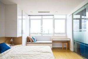 The Rixx Stylish Apartment - Ben Thanhgympoolbar