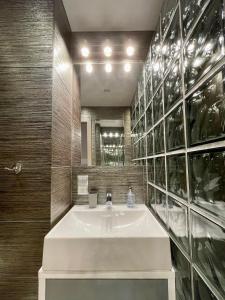 Nowoczesny Apartament z widokiem na rzekę i jezioro