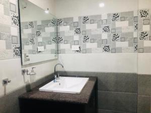 Ashoka Residency Chottanikkara