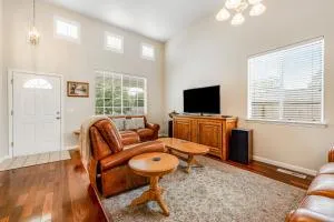 Wine Country Getaway - Mark West Springs