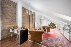 Suite with Balcony room in Garni Hotel VIRGO