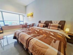 SeaView#Warmth#Netflix#PrivateBathtub#SeaSideLuxuryCondo#ImperioResidence