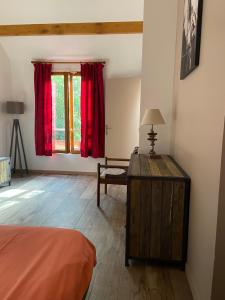 B&B / Chambres d'hotes Les Crinieres En Brie : photos des chambres