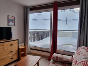 Studio fonctionnel au pied des pistes avec grand balcon - FR-1-181-2584