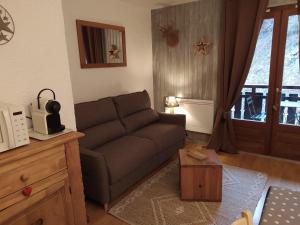 Appartements La Couette : Studio - Vue sur Montagne