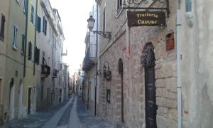 Palauet cosy old town apartment in Alghero for 1 person img21