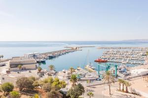 FARO PUERTO ESTEPONA