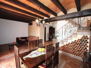 Perfecta para tus vacaciones: Casa con piscina privada, cerca del mar, admite mascotas y wifi gratuito - ES-184-44