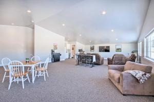 Joliet Studio Less Than 36 Mi to Red Lodge Mountain!