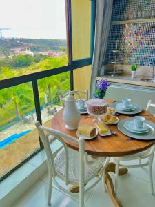 Lindo Apartamento no Condomínio Alto da Serra Villas de Bananeiras