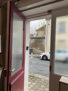 Appartements Logement central, calme, proche chateau et INSEAD : photos des chambres
