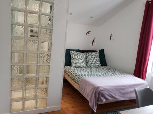 Appartements Logement central, calme, proche chateau et INSEAD : photos des chambres