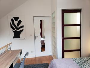 Appartements Logement central, calme, proche chateau et INSEAD : photos des chambres