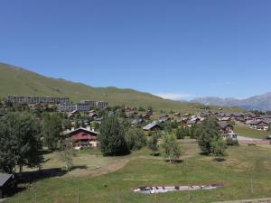 Charmant studio rénové pour 2 pers, balcon, animaux admis, à 80m des pistes! - FR-1-416-142