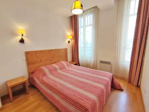 Evasion, T3, centre Luchon, wifi, casier à skis, ascenseur, 6 personnes