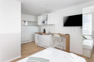 Appartements Studio Roi Arthur, neuf et equipe, proche centre et tramway : photos des chambres