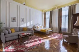 The Gate rooms - Káty