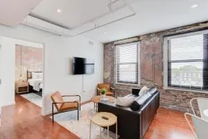 Right on Main St with Historic Vibe! - 西孟菲斯