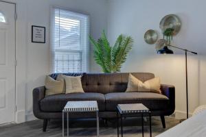 Stunning Memphis Neighborhood Guest House