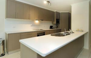 2 Starfish Crescent Bargara
