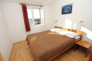 Apartments and rooms by the sea Medulin 7278