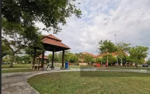 Homestay for Malay Only - Puchong Bandar Nusaputra Fully Gated and Easy access to KL and Putrajaya - Puchong New Village