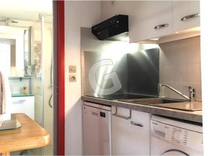 Maisons de vacances Charmant pavillon T3 pour 5 pers. a 500 m de la plage - La Tranche-sur-Mer - FR-1-357-96 : photos des chambres