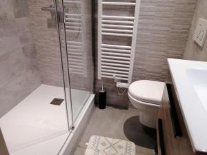 Appartement rénové 3 Pièces, Balcon, 67 pers., WIFI - FR-1-346-539