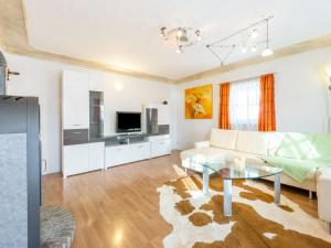 Chalet in Saalfelden near Ski Slopes