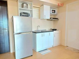 Heart of the City Centrio Tower 1BR Netflix Wifi