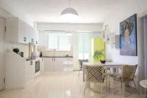 Beautiful Eleni 100 - Krysapha