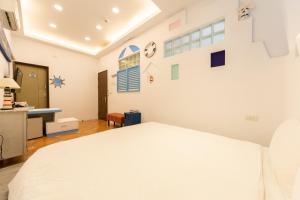 Phòng Deluxe Giường Đôi Có Vòi Sen (Deluxe Double Room with Shower)