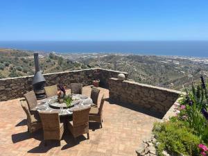 El Sentimiento Don Javier Studio