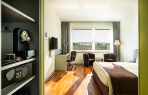 Premium King Room room in Holiday Inn Bern Westside an IHG Hotel