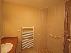 Gîte moderne à Rebeuville, proche Neufchâteau, 3 ch., accès PMR, pêche, WIFI, tout inclus - FR-1-589-157