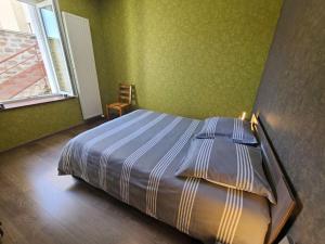 Maisons de vacances Gite Epinal, 2 pieces, 2 personnes - FR-1-589-265 : photos des chambres