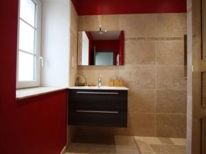 Maisons de vacances Gite Removille, 3 pieces, 4 personnes - FR-1-589-370 : photos des chambres