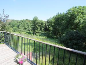 Gîte chaleureux avec terrasse, proche sentiers de randonnée, équipements inclus, à 30min de Saint-Dié - FR-1-589-381