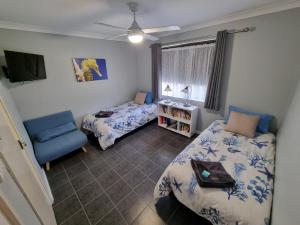 Ocean Beach Chalet 18