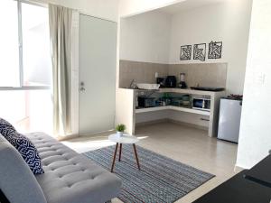 Departamento 2 habitaciones vista a la alberca Nube by EITA