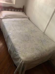 Standard Single Room with Shared Bathroom room in Hostal Splendid