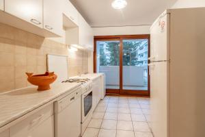 Appartements T3 apartment with a balcony near the center of Annecy : photos des chambres